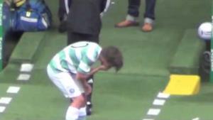 Louis Tomlinson si fa male e vomita in una partita di beneficenza