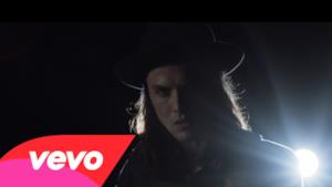 James Bay - Hold Back the River (video ufficiale, testo e traduzione)