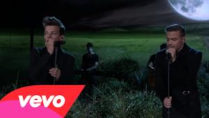 One Direction - Night Changes live AMA's 2014 (video)