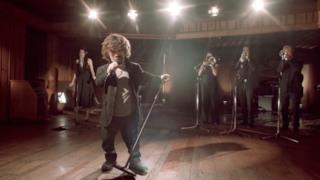 Game of Thrones, il musical con Peter Dinklage e i Coldplay per il Red Nose Day