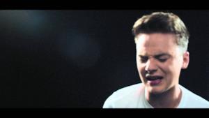 Conor Maynard - R U Crazy | video ufficiale, testo e traduzione