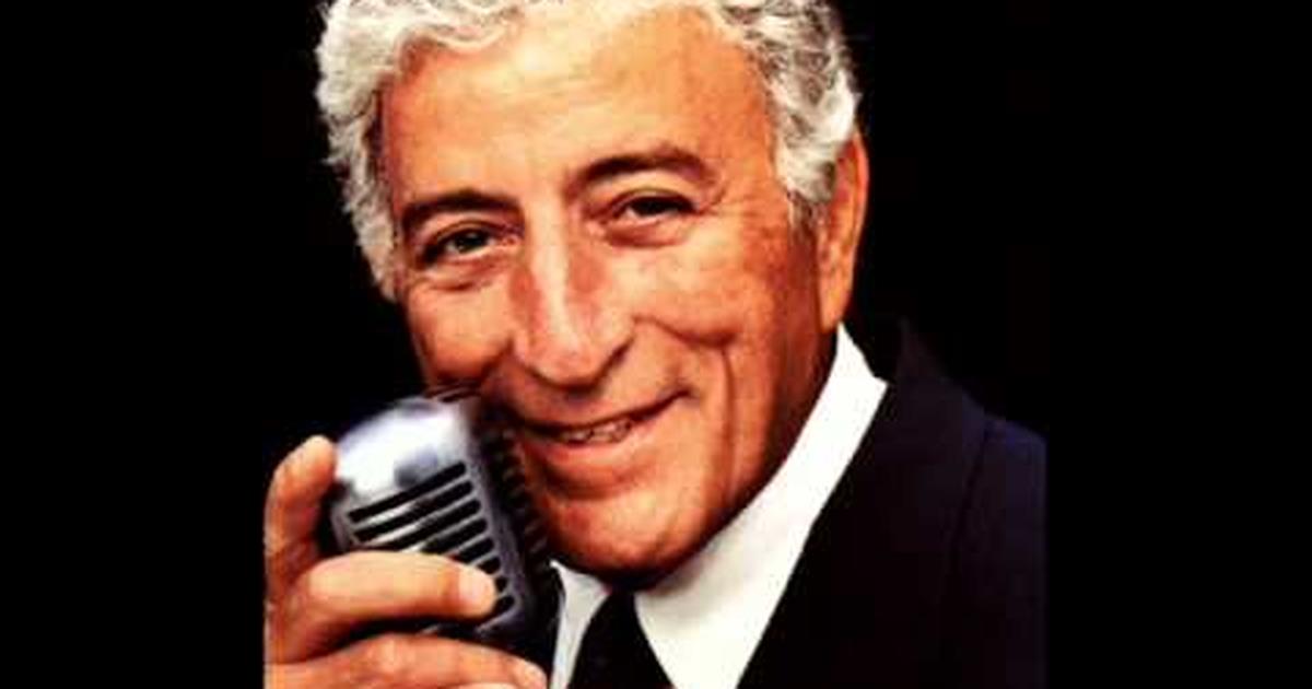 Tony Bennett - Fly Me to the Moon (In Other Words) (Video ufficiale e ...