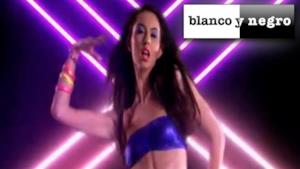 Laidback Luke - Show Me Love (Video ufficiale e testo)