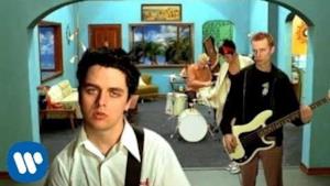 Green Day - Redundant (Video ufficiale e testo)