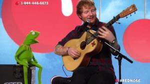 Ed Sheeran duetta con Kermit per il Red Nose Day (video)