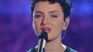 Arisa - Lentamente (il primo che passa) video e testo da Sanremo 2014