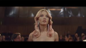 Clean Bandit - Symphony (feat. Zara Larsson) (Video ufficiale e testo)