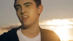 Michele Bravi - Sotto una buona stella (video ufficiale e testo)