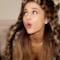 Ariana Grande - Santa Tell Me (Video ufficiale e testo)