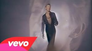 David Bowie - Heroes (Video ufficiale e testo)