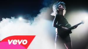 St. Vincent - Birth In Reverse (Video ufficiale e testo)