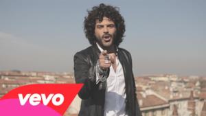 Francesco Renga in radio con la canzone d'amore Era una vita che ti stavo aspettando