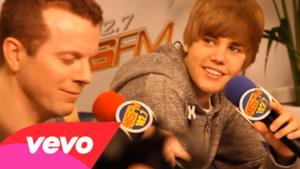 Justin Bieber - Love Me (Video ufficiale e testo)