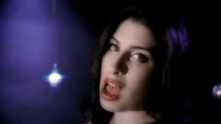 Amy Winehouse - Take The Box (Video ufficiale e testo)