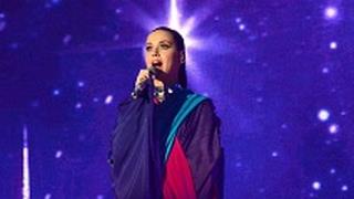 Katy Perry in aria agli MTV EMA 2013