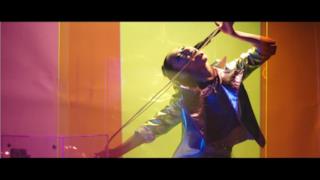 Tiësto - I Like It Loud feat. Marshall Master & the Ultimate MC (Video ufficiale e testo)