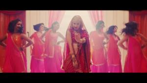 Iggy Azalea - Bounce (Video ufficiale e testo)