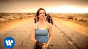 Alanis Morissette - Everything (Video ufficiale e testo)