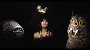 Bat For Lashes - Lilies (Video ufficiale e testo)