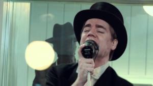 The Hives - Go Right Ahead (Video ufficiale e testo)