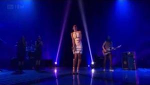 Rihanna - Stay/We Found Love - Live (X FACTOR)