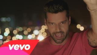 Ricky Martin - La Mordidita (feat. Yotuel) (Video ufficiale e testo)