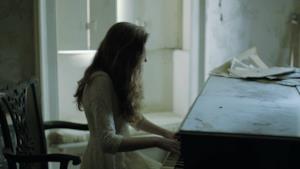 Birdy - Skinny Love cover Bon Iver (Video ufficiale e testo)