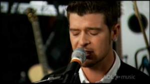 Robin Thicke - Angels (Video ufficiale e testo)