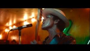 Bruno Mars - Gorilla (Video ufficiale, testo e traduzione lyrics)