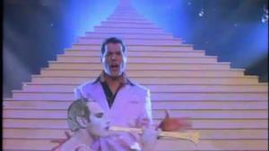 Queen - The Great Pretender (Video ufficiale e testo)