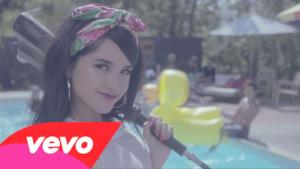 Becky G - Shower (Video ufficiale e testo)