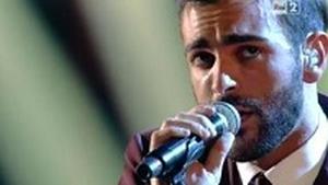 Marco Mengoni a The Voice of Italy (9 maggio 2013)