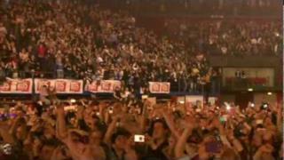 Eros Ramazzotti: Harlem Shake al concerto di Milano 2013 [VIDEO]