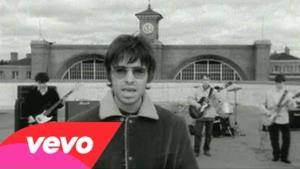 Oasis - Supersonic (Video ufficiale e testo)