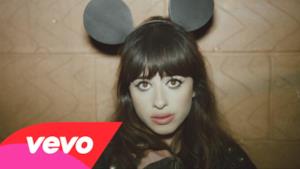 Foxes - Youth (Video ufficiale e testo)