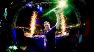 Hardwell On Air 247