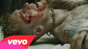 Machine Gun Kelly - World Series (Video ufficiale e testo)