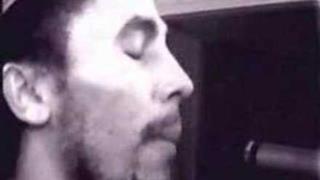 Bob Marley - Forever Loving Jah (Video ufficiale e testo)