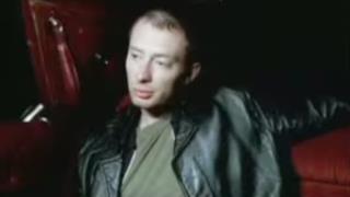 Radiohead - Karma Police (Video ufficiale e testo)