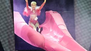 Miley Cyrus - Bangerz Tour (Vancouver)