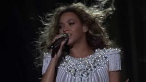 Beyonce si scusa con i fan per il concerto annullato (anversa 2013)