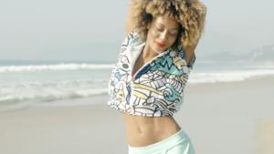 Yves V - Fever (Video ufficiale e testo)