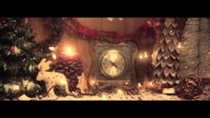 Christina Perri - Something About December (Video ufficiale e testo)