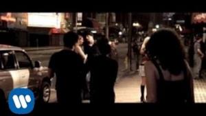 Alanis Morissette - Crazy (Video ufficiale e testo)