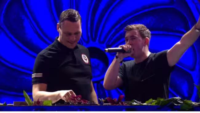 Tiësto & Hardwell @ Tomorrowland 2014