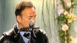 Bruce Springsteen a Utoya per l'anniversario della strage [VIDEO]