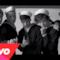 One Direction - Kiss You (Video ufficiale e testo)