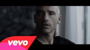 Eros Ramazzotti - Un angelo disteso al sole (Video ufficiale e testo)