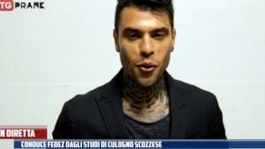 Fedez conduce il TG PRANK dei theShow (extra clip Non C'è Due Senza Trash)