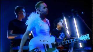 Depeche Mode - Home (live) (Video ufficiale e testo)